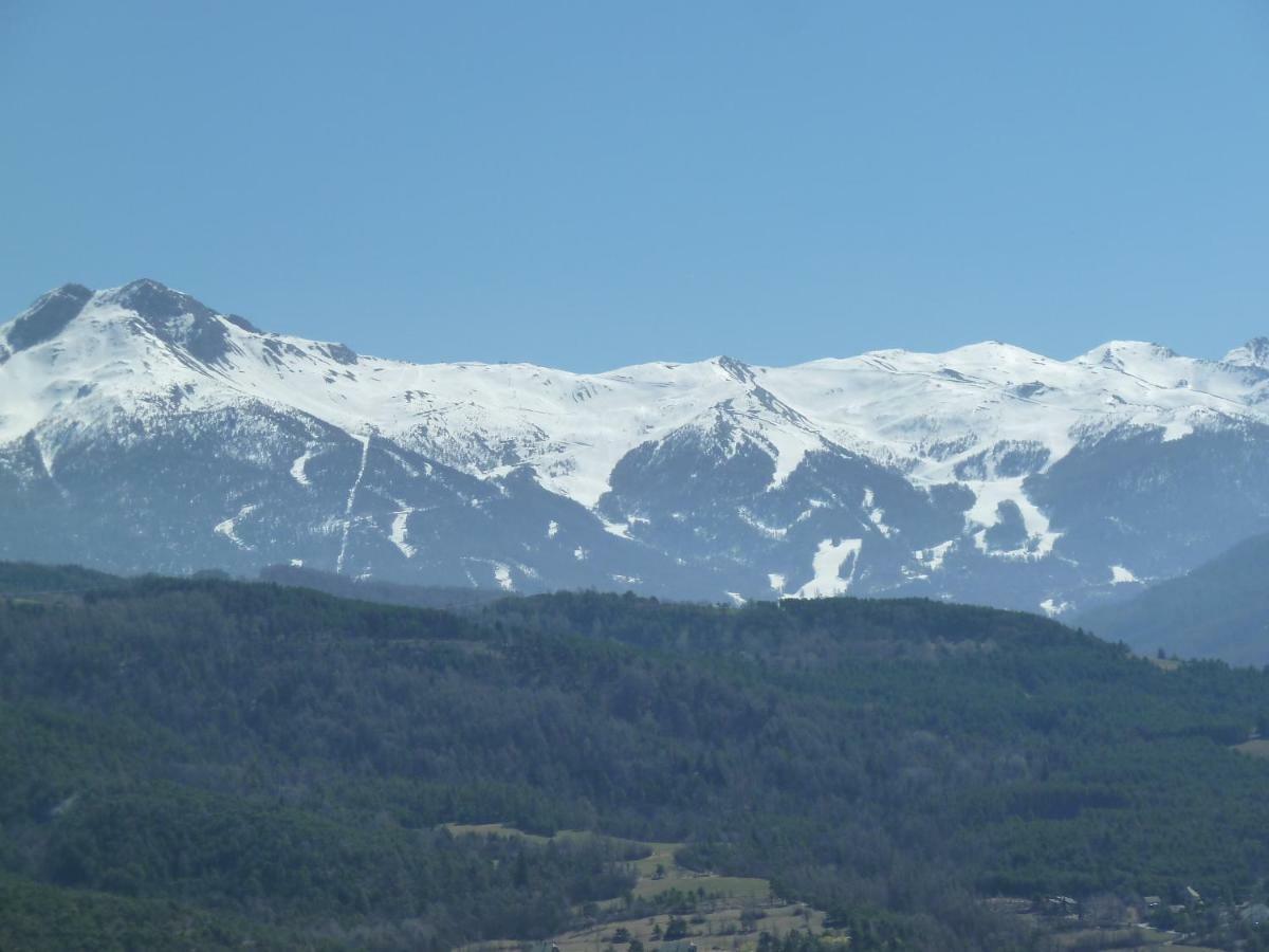 شقة Vue Sur Les Montagnes إمبرون المظهر الخارجي الصورة